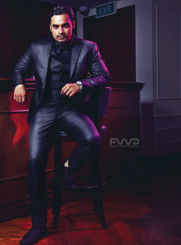 tovino-cover-shoot-fwd-life-classy-look