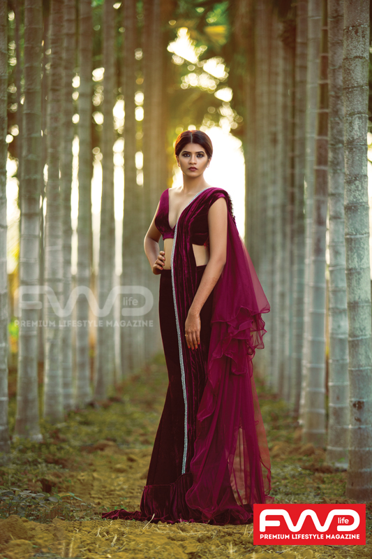 fwd-life-photoshoot-enrobed-in-elegance-rithi-rai-image-1