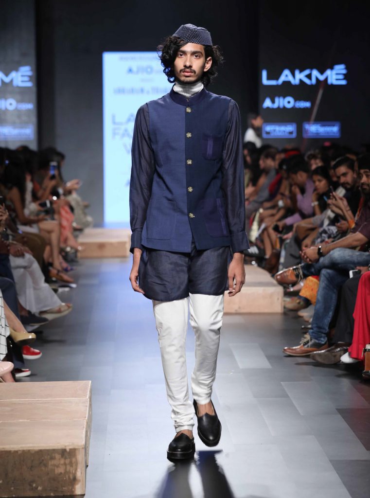 ABRAHAM & THAKORE at LFW SR 17 (10)