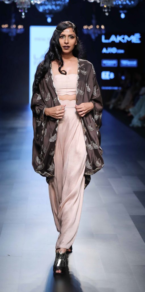 Payal Singhal at LFW SR 17 (19)