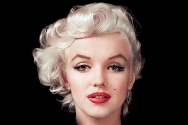 FWD Life 3 Happy Birthday Marilyn Monroe