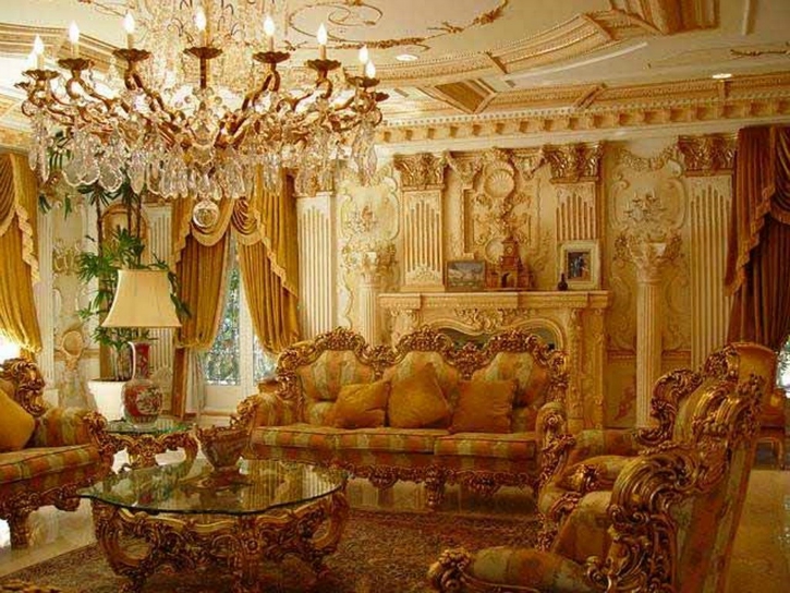 FWD Life 4 Celebrity Homes From Allu Arjun’s Minimilistic Home To Mukesh Ambani’s Extravagant 27 Storied Home (1)