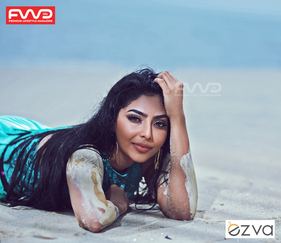 FWD Life Aishwarya Lekshmi Versatility Unbound (1)