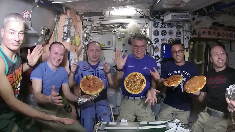 Scientists make pizza in space
