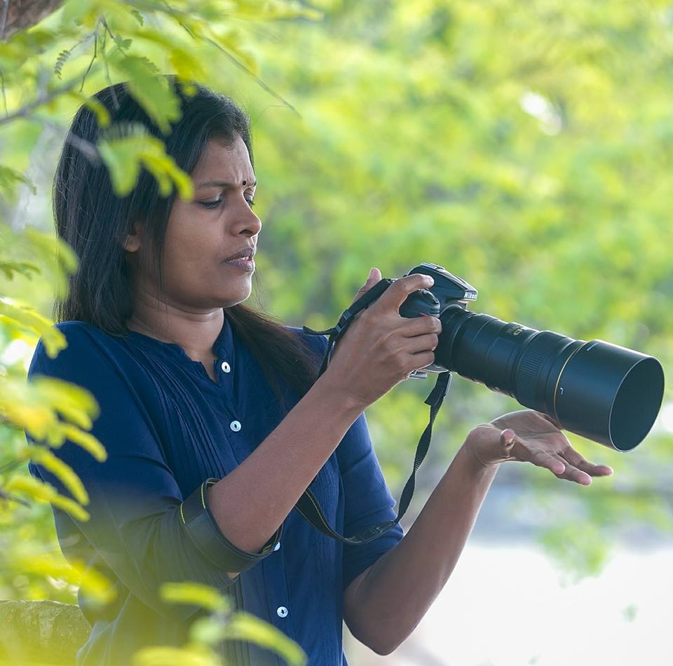 Lilla Symposium skraber Meet These 6 Incredible Female Wildlife Photographers From Kerala