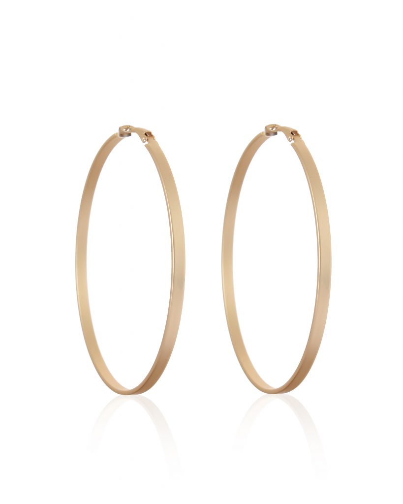 Hoops earrings